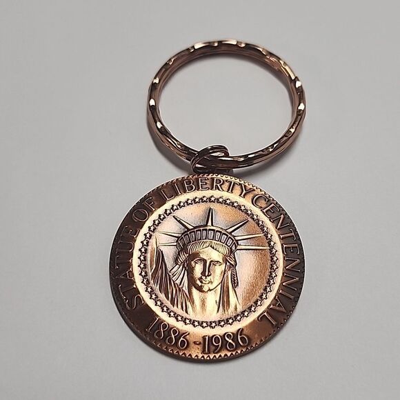 Statue of Liberty Centennial 1886-1986 Numbered Key Tag - Picture 1 of 2